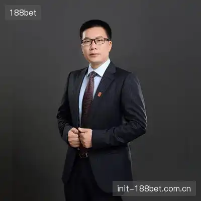 严雅芳